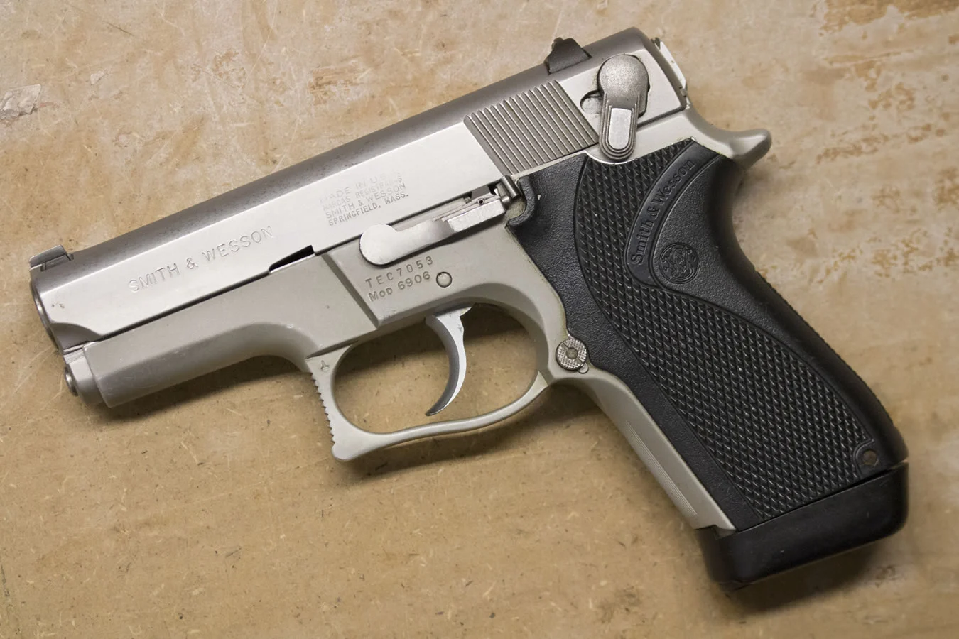 Smith & Wesson 6906 9mm Police Trade-In Pistol, Fair Condition